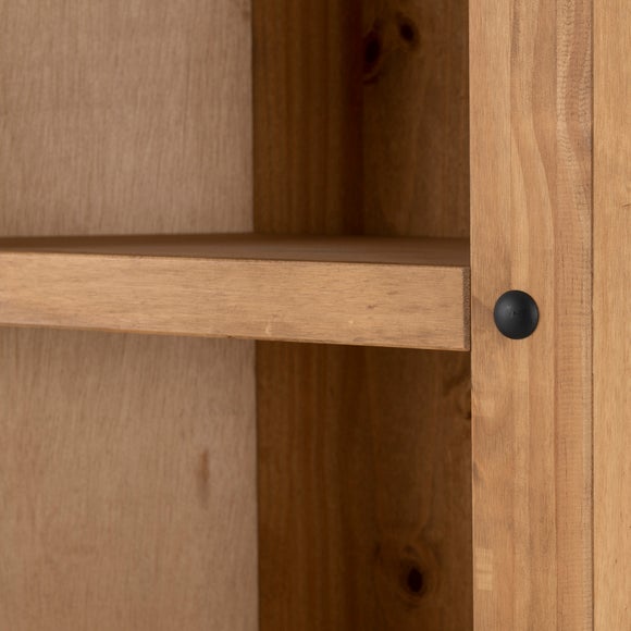 Corona Corner Unit